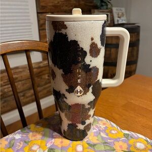 Custom HydroJug 40 oz Glittered Cow Cup